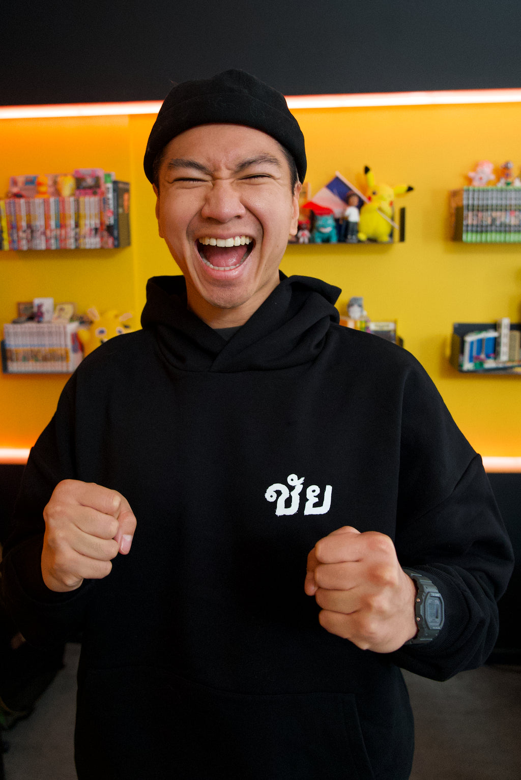 Hoodie officiel CHAI, merch du film d'Henry Tran